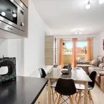 Апартаменты La Perla D14 By Medano